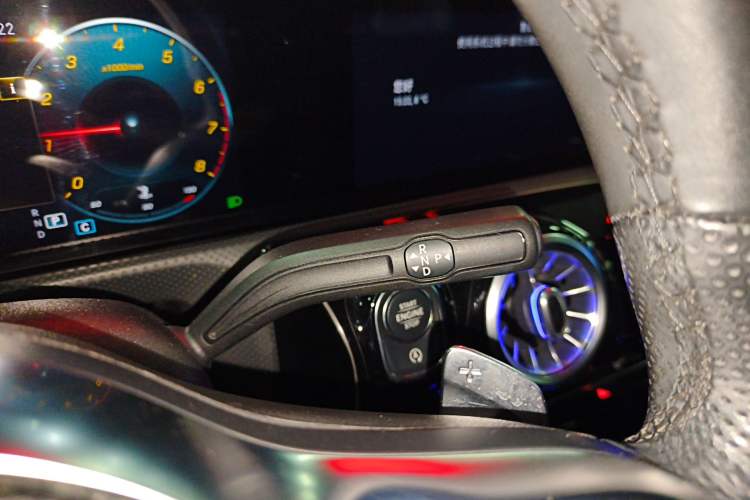 Used Mercedes-Benz A-Class 2021 A 200 L Sport Sedan Fashion Model
