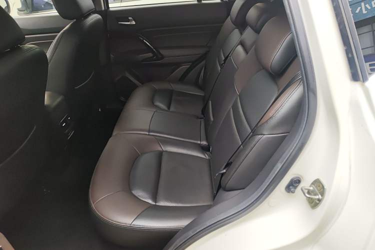 Used GAC Trumpchi GS4 2017 235T Manual Two-Wheel Drive Luxury Edition