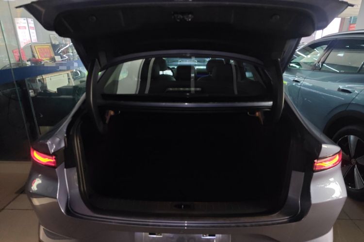 Used Nissan N6 2026 Model 180 Max Trunk