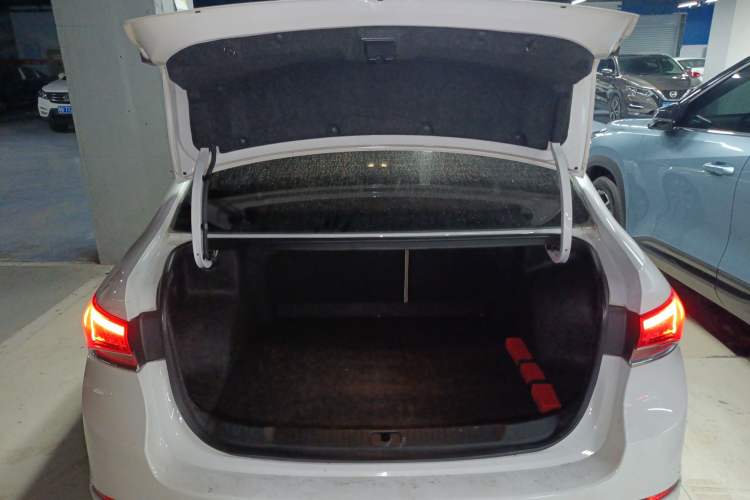 Used Buick GT 2018 15T Manual Elite Version China V Standard