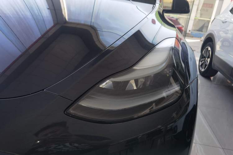 Used Tesla Model Y 2024 Rear-Wheel-Drive Version
