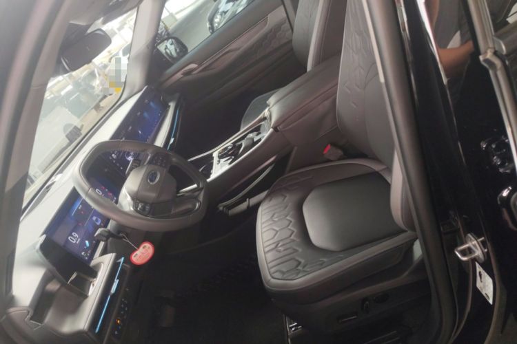 Used Ford Edge 2023 Ford Explorer L 2.0T EcoBoost Two-Wheel Drive 7-Seater Luxury Model Left Front Seat