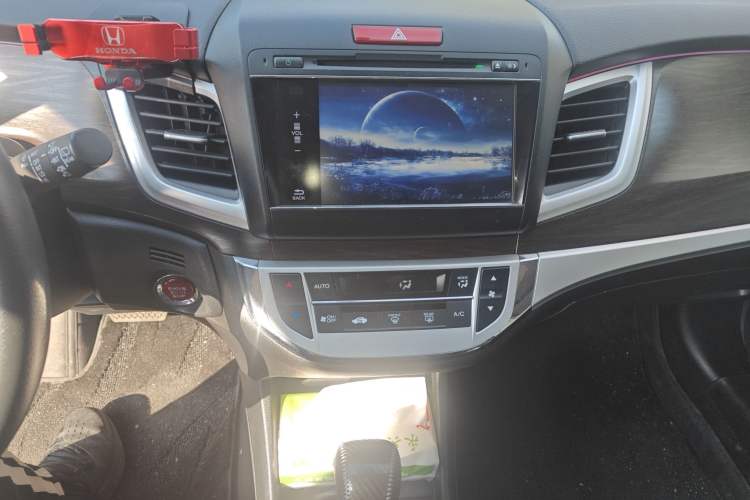 Used Honda Jade 2014 1.8L Automatic Comfort Elite Version 5 Seats
