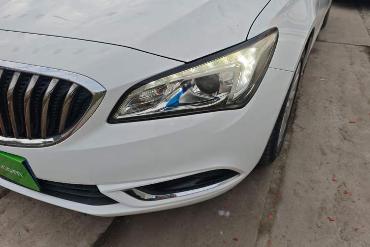 Used Buick Verano 2015 Sedan 15S Automatic Leading Model