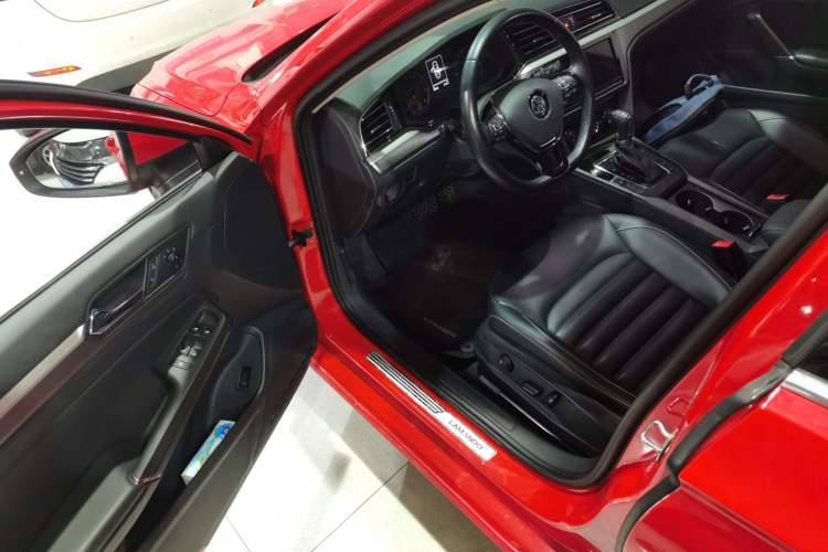 Used Volkswagen Lamando 2019 280TSI DSG Comfort Edition China VI standard
