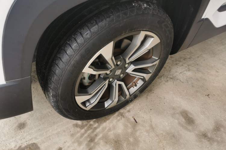 Used Baojun RS-5 2019 1.5T CVT Intelligent Driving Prestige Version China V Emission Standard Exterior 4