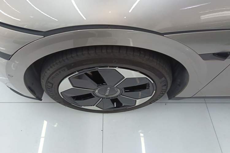 Used Zeekr 007 2024 Rear-Drive Enhanced Version 75 kWh