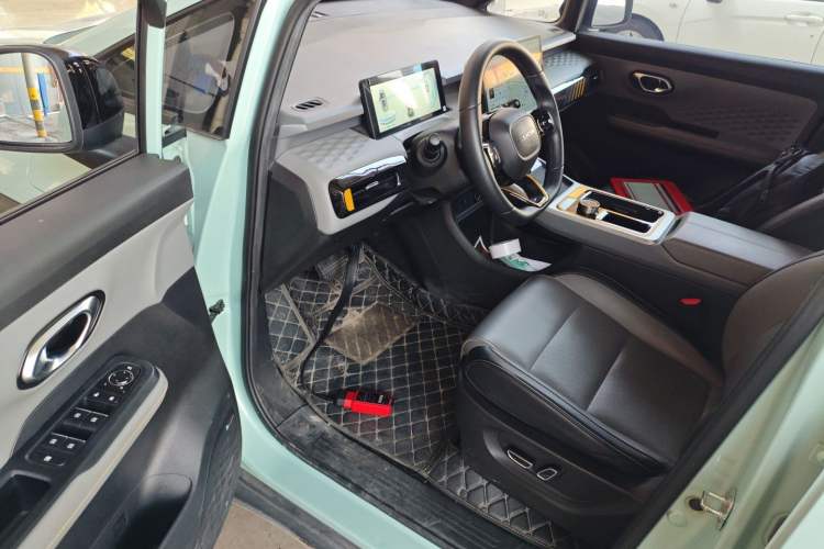 Used AION Y 2022 70 Intelligent Edition Lithium Iron Phosphate