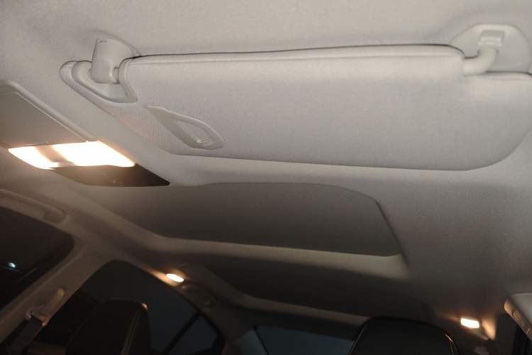 Used Nissan Teana 2021 2.0L XL Comfort Edition Headliner