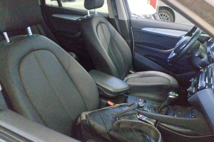 Used BMW X1 2016 sDrive18Li Premium Edition
