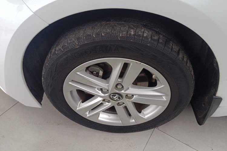 Used Toyota Levin 2021 185T CVT Luxury Edition Left Front Wheel Hub