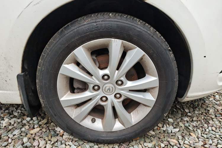 Used Changan Eado 2014 1.6L Manual Luxury Model
