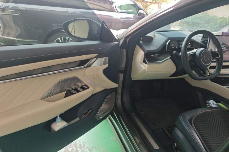 Used Zeekr 001 2022 Ultra-Long Range Dual-Motor YOU Version
