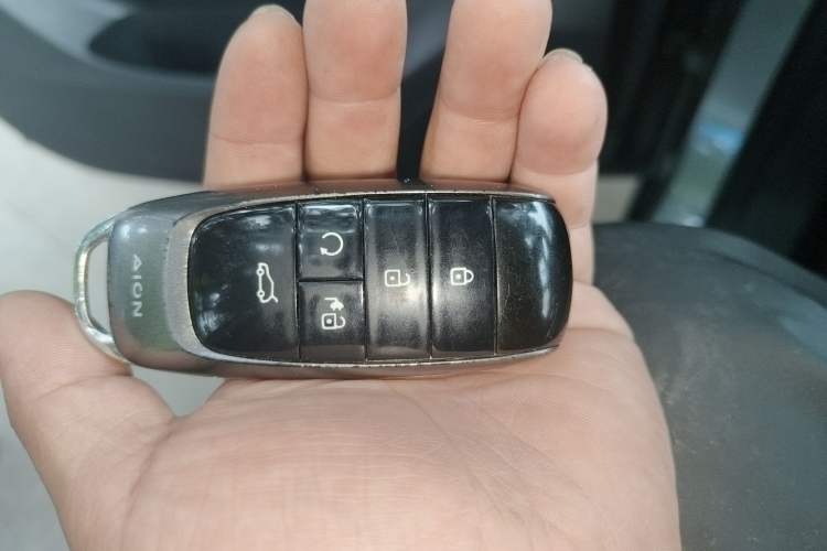 Used AION Y 2023 Younger
