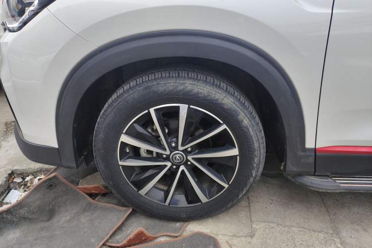 Used Changan CS85 COUPE 2021 1.5T DCT Elite Edition
