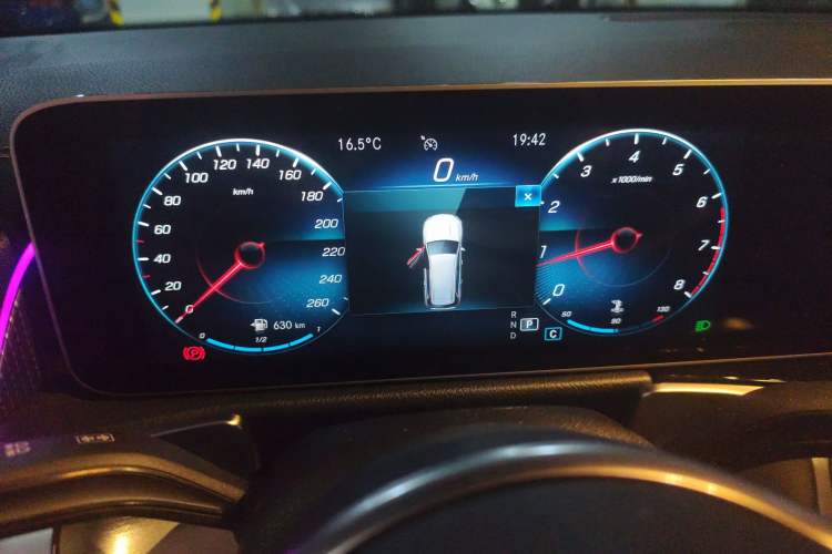 Used Mercedes-Benz GLB 2020 GLB 200 Stylish Edition