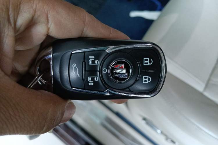 Used Buick GL8 2021 Avenir Aivia Six-Seat Luxury Edition
