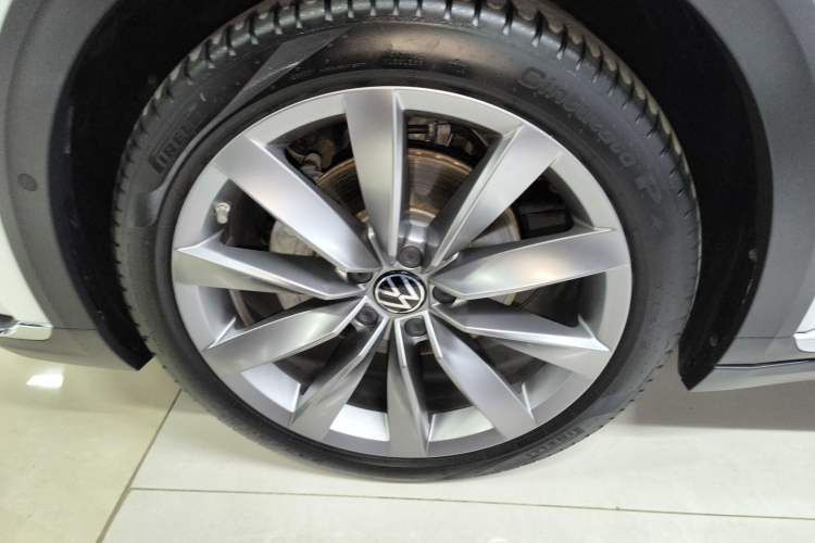 Used Volkswagen FAW-Volkswagen CC 2024 Estate Car 380TSI Hunter's Heart All-Encompassing Edition