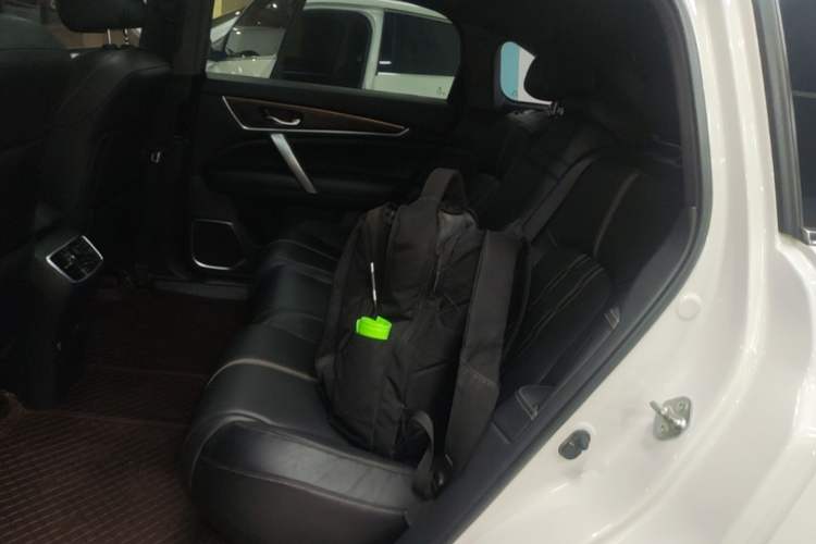 Used Honda UR-V 2020 370TURBO Two-Wheel Drive Luxury Edition Left Rear Seat