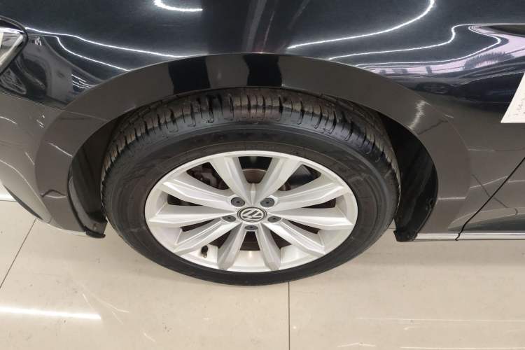 Used Volkswagen Magotan 2019 280TSI DSG Leading Model China VI Standard
