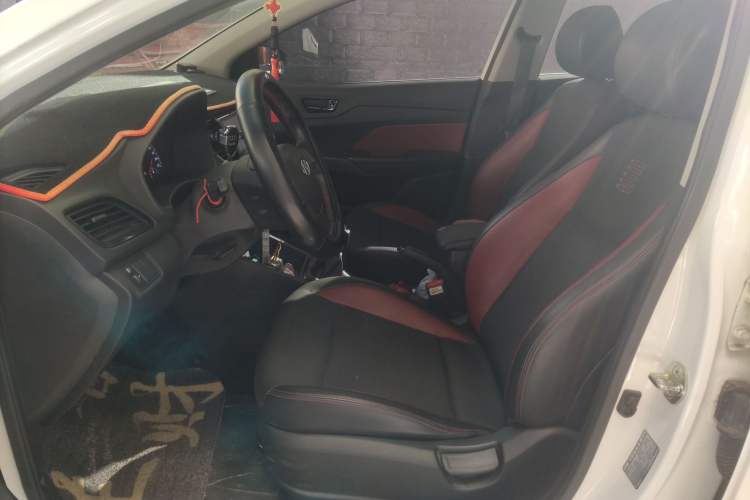 Used Hyundai Verna (new generation) 2016 1.4L Manual Cool Edition GLS Left Front Seat