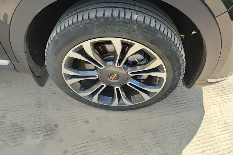 Used Hongqi HS5 2019 2.0T Smart Connect Flagship All-Wheel-Drive Version
