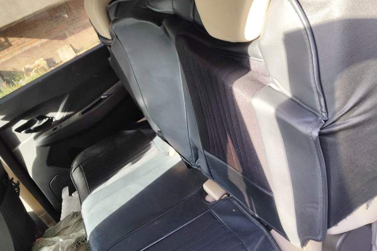 Used Wuling Hongguang 2021 1.5L S Standard Version LAR Left Rear Seat