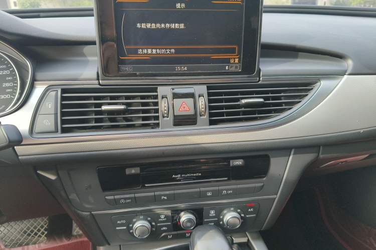 Used Audi A6L 2018 30th Anniversary Edition 35 TFSI Fashion Model
