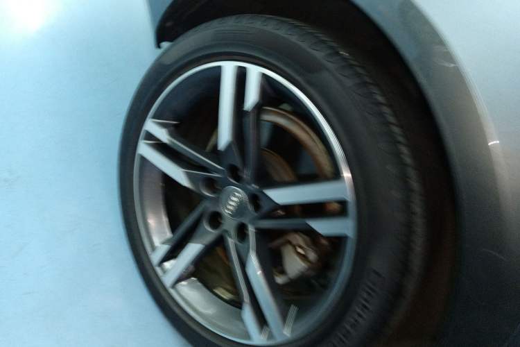 Used Audi A4L 2022 40 TFSI Luxury Dynamic Model Exterior 5