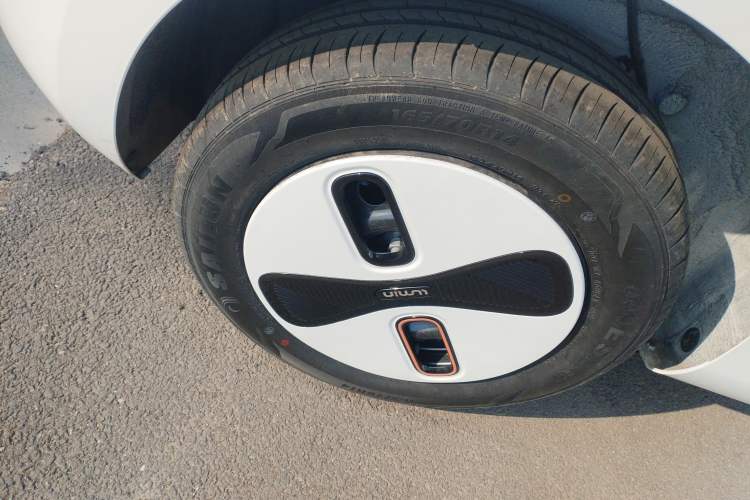 Used CHANGAN NEVO Lumin 2026 Model Treasure Edition 205km Passionate Beige Ningde
