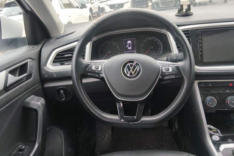 Used Volkswagen T-ROC 2022 280TSI DSG Two-Wheel Drive Elite PLUS Steering Wheel