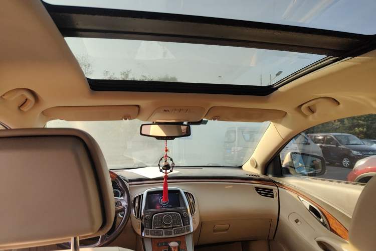 Used Buick LaCrosse 2010 2.4L Luxury Edition
