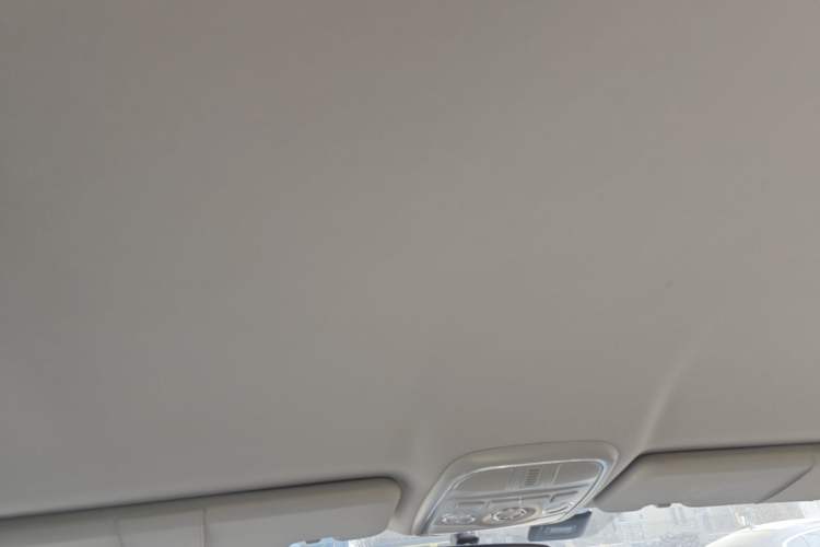 Used Haval H6 2016 Upgraded Model 1.5T Manual Two-Wheel Drive Urban Version