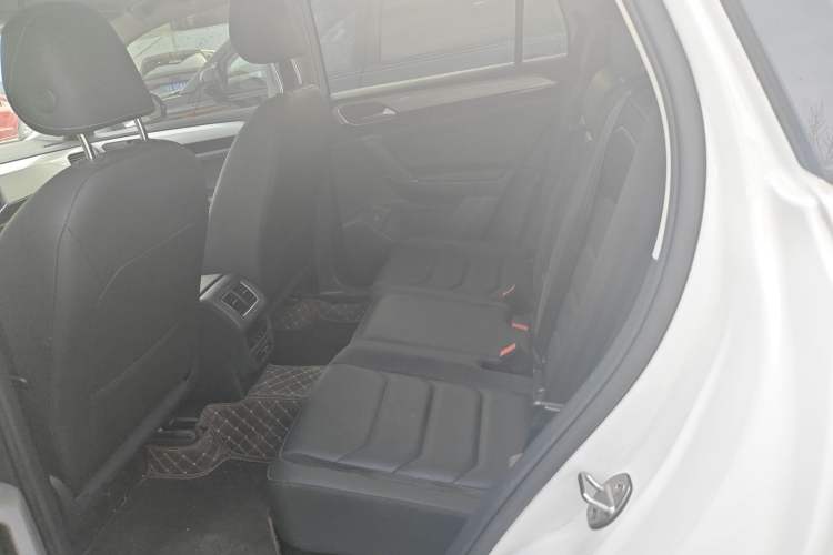 Used Volkswagen Tayron 2020 330TSI Two-Wheel Drive Luxury Smart Connectivity Version Left Rear Seat