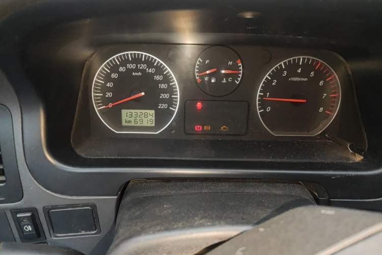 Used Jinbei Express 2018 2.0L Standard Version V19
