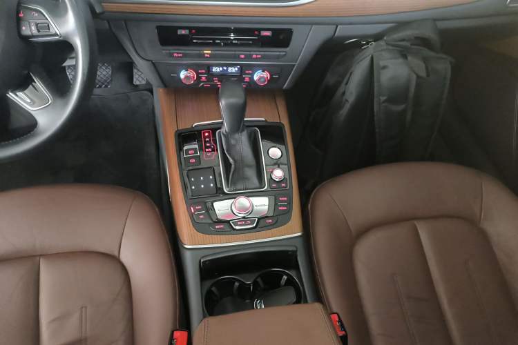 Used Audi A6L 2018 30th Anniversary Edition 30 FSI Style Model
