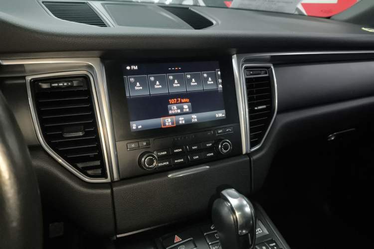 Used Porsche Macan 2017 Macan 2.0T Audio And AC Panel