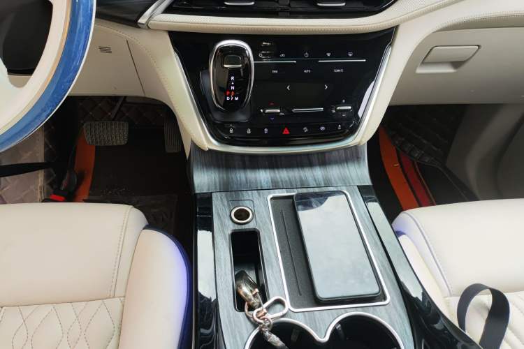 Used Buick GL8 2021 ES Landtrek 653T Comfort Edition
