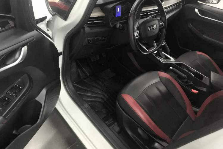 Used Geely Auto Vision X3 2021 PRO 1.5L CVT Deluxe Model