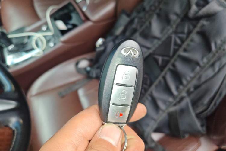 Used Infiniti QX50 2015 2.5L Enjoyment Edition
