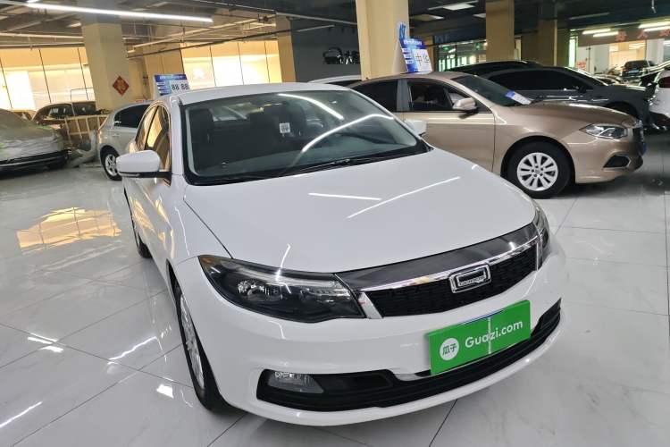 Used Qoros 3 2018 Sedan 1.6L Automatic Leading Model