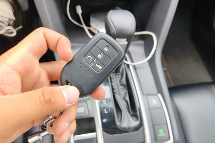 Used Honda Civic 2019 180TURBO CVT Shangdong Edition China VI Vehicle Key