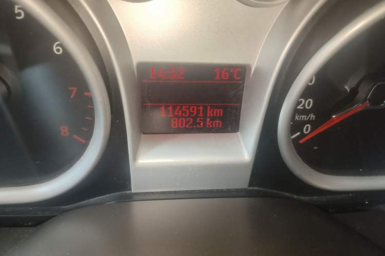 Used Ford Focus 2012 Hatchback Classic 1.8L Manual Fashion Edition