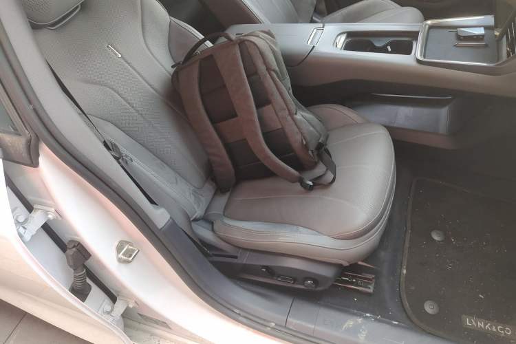 Used Lynk & Co 07 2024 EM-P 126 Long-Range Ultra
