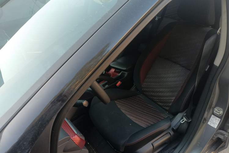 Used Nissan Lannia 2016 1.6L CVT Smart Cool Edition
