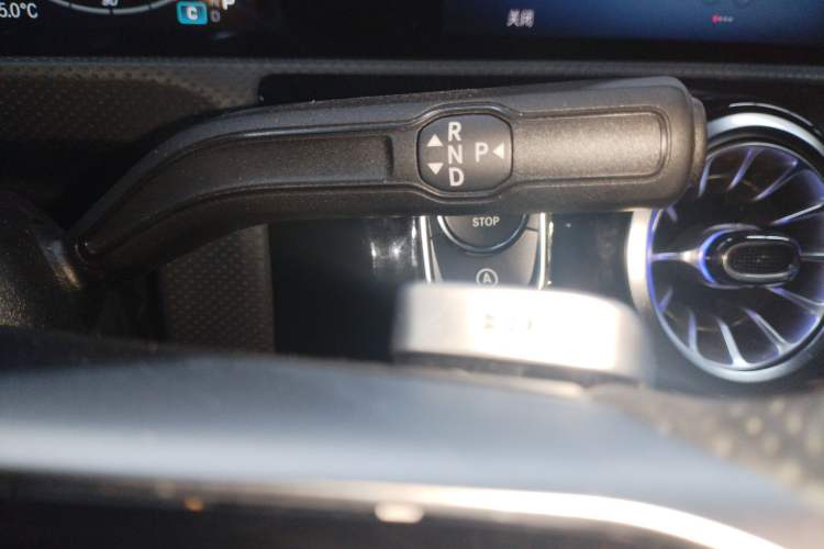 Used Mercedes-Benz A-Class 2024 A 200 L Fashion Model Gear Lever