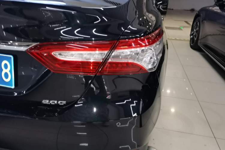 Used Toyota Camry 2019 Revised Version 2.0G Luxury Edition
