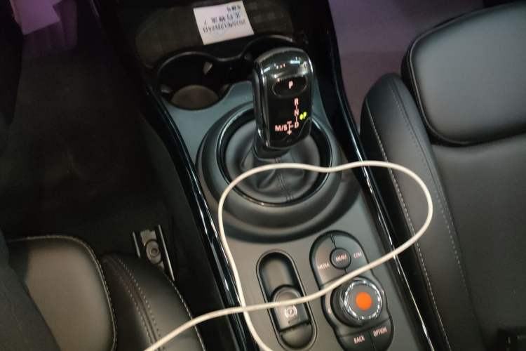 Used MINI Clubman 2019 1.5T COOPER
