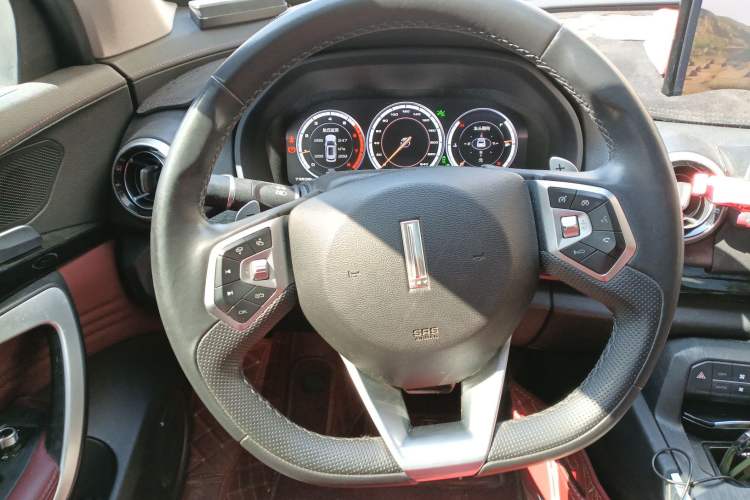 Used Wey VV7 2017 2.0T Flagship Model
