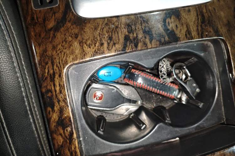 Used Hanteng X7 2018 X7S 1.5T Automatic Luxury Model Vehicle Key